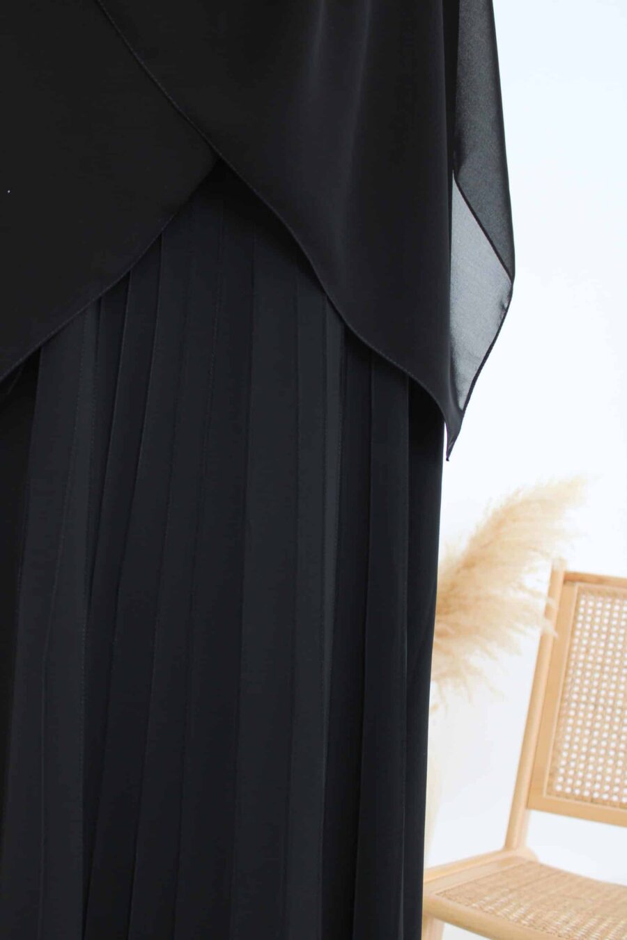 Black Pleated Abaya - Rabaya | Modest Wear | Premium Hijabs UK