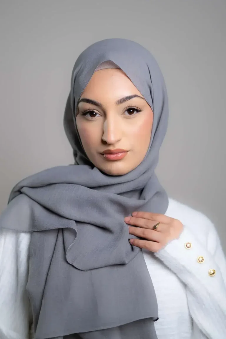 Natural Crepe | Grey