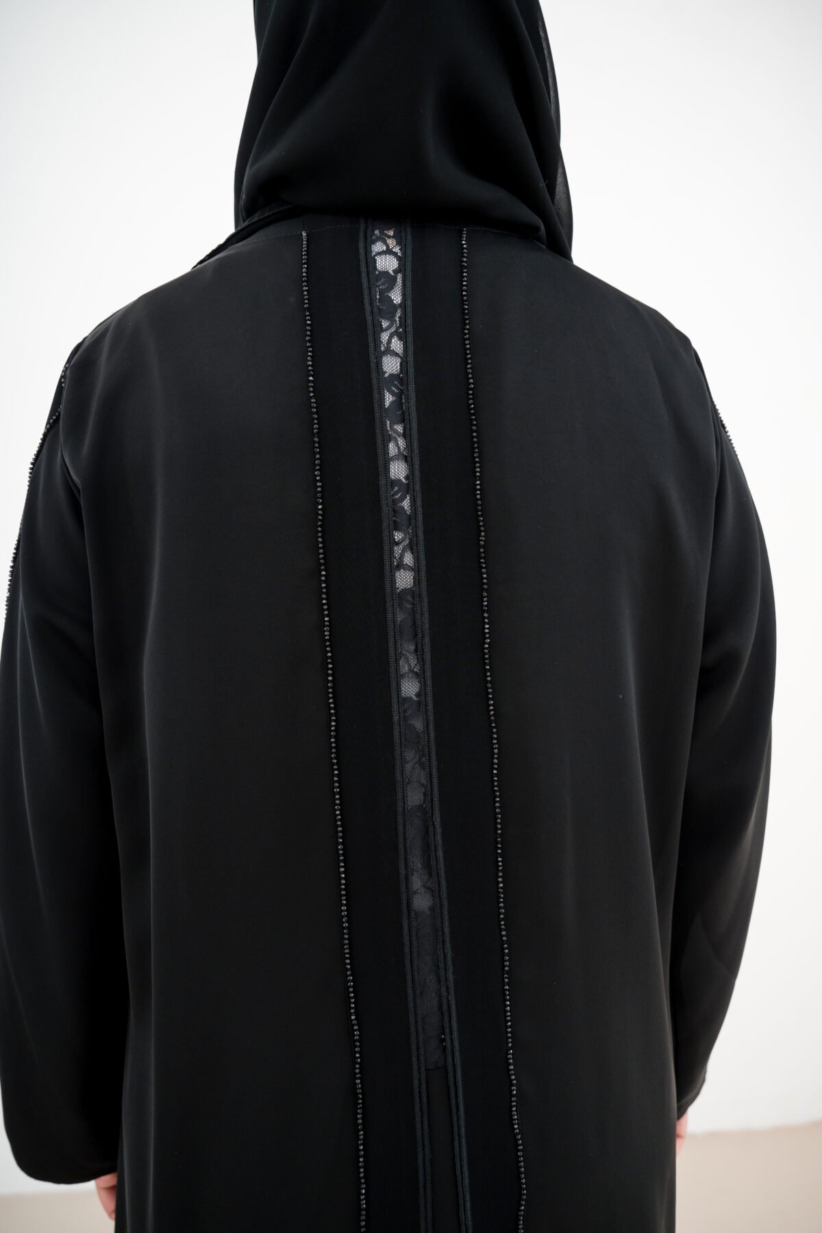Luxury Black Lace Abaya - Image 12