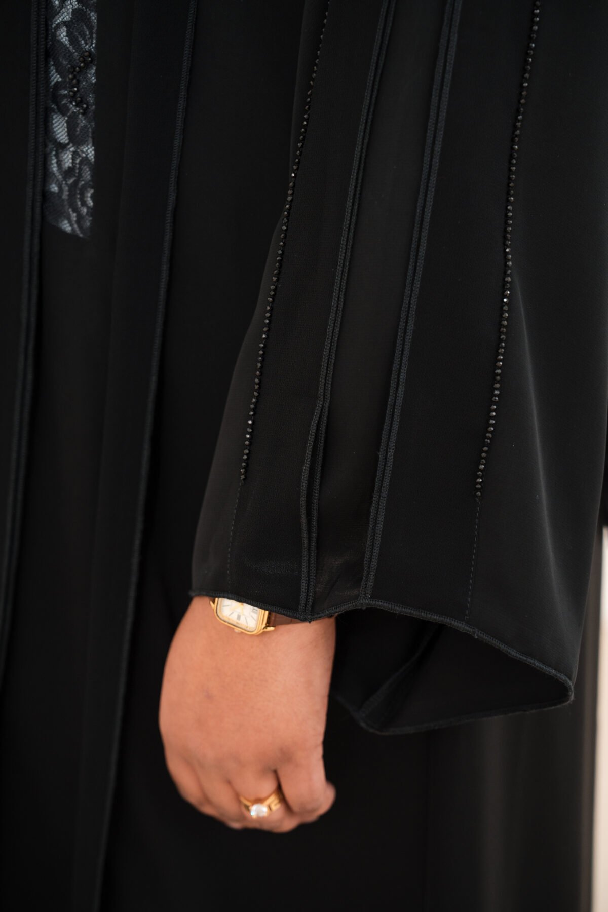 Luxury Black Lace Abaya - Image 7